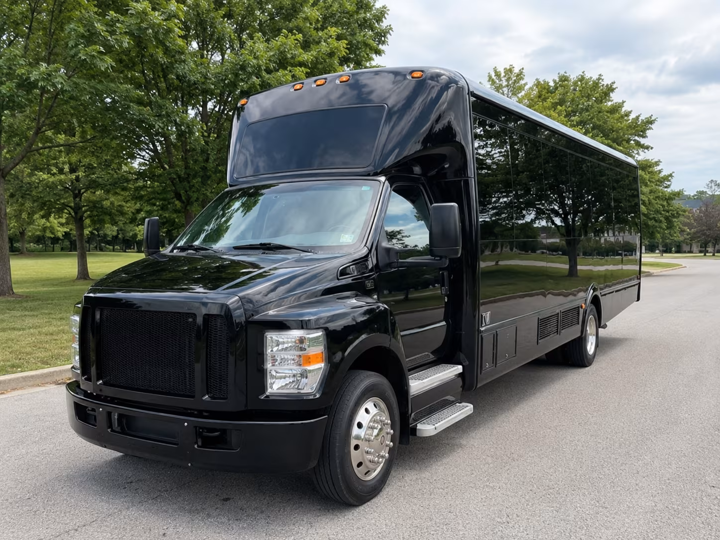 oceanside corporate retreat shuttle bus rentals